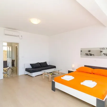 Apartments Villa Silvana Apartamento Mlini